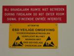 Warning sign colocation room entry